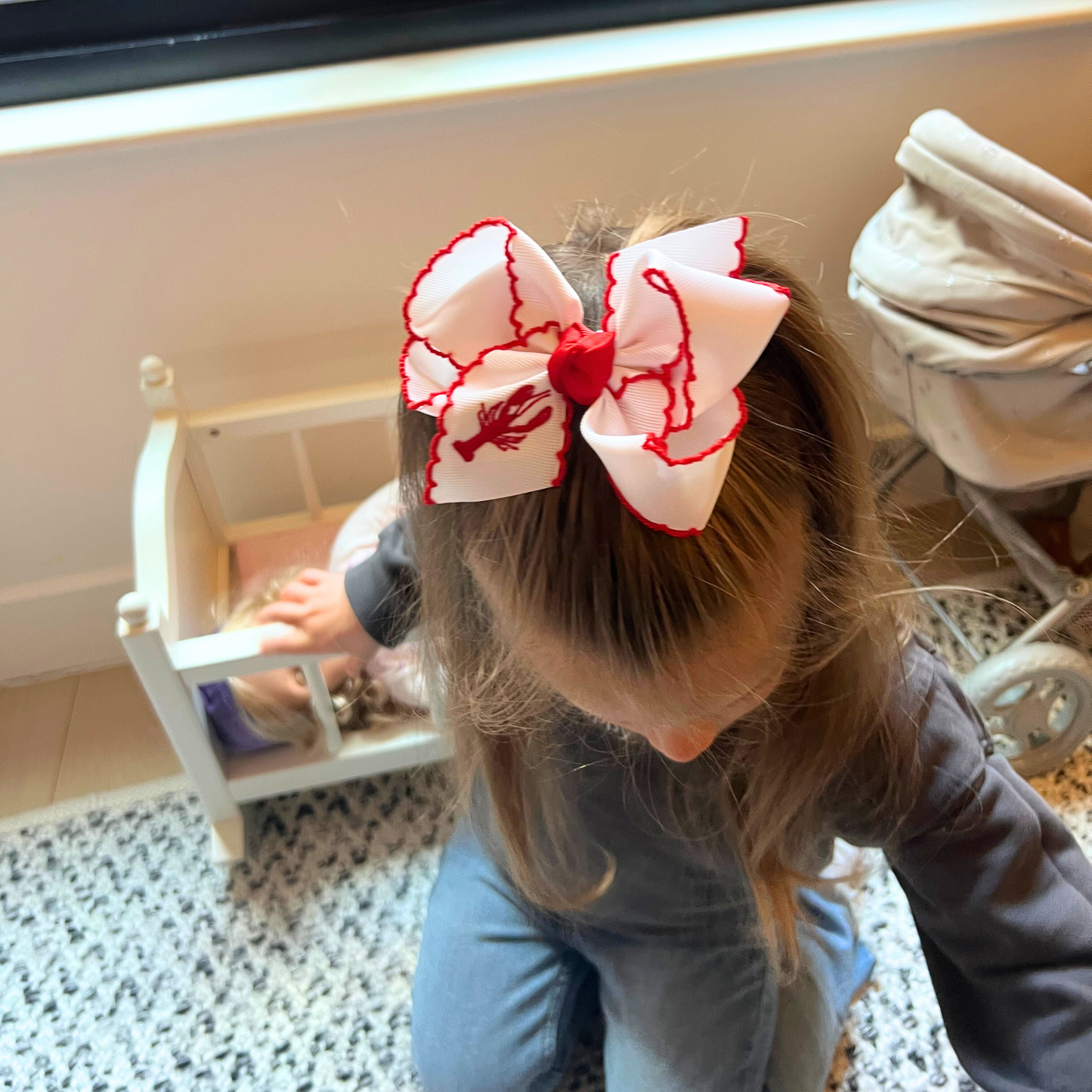 Crawfish Embroidered Crochet Edge Bow