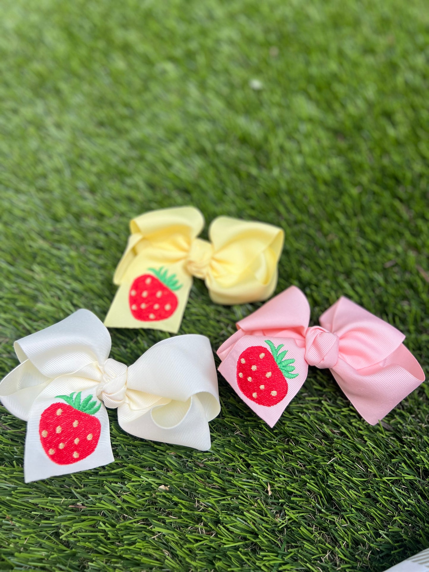 Embroidered Strawberry Straight Edge Boutique Bow