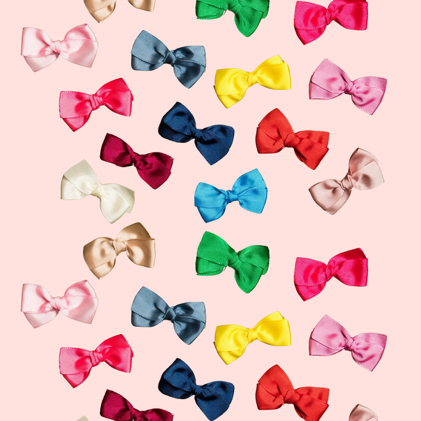 The Victoria Mini Bow
